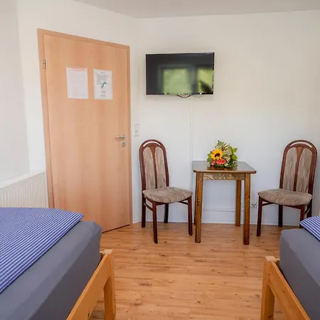 Habitación en casa particular Kuku Ruku Monteurzimmer Aalen 12-2 Aalen